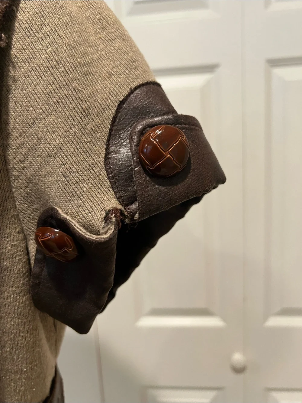 Women's Brown Faux Fur Trim/Wool  Short Coat with Belt